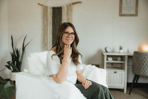 mobile - carousel-hero-element image-0